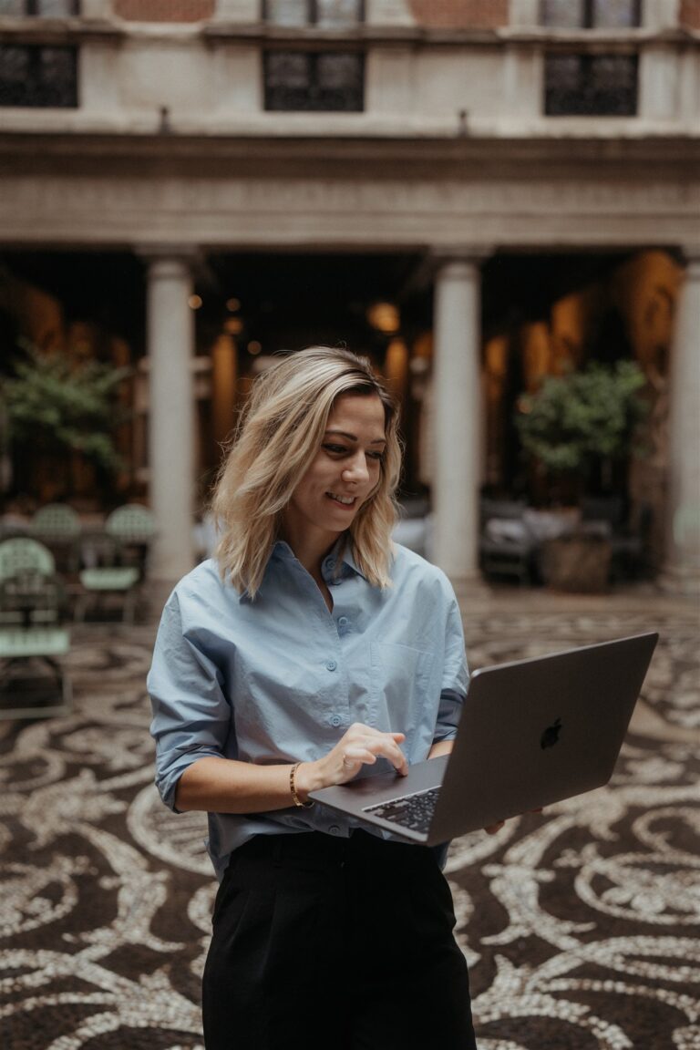 SEO for Wedding Photographers: Everything You Need to Know